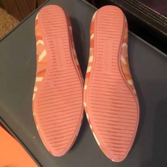 NWT Pink camo ballet flats - Picture 3 of 3